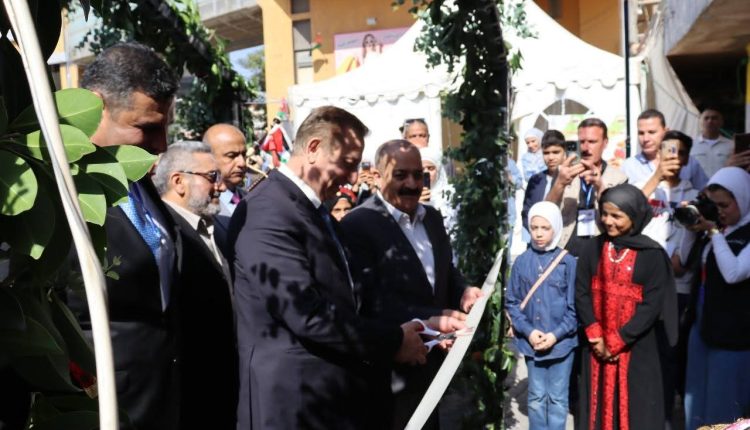 وزير الزراعة يفتتح مهرجان الرمان والمنتجات الريفية السابع عشر في إربد
