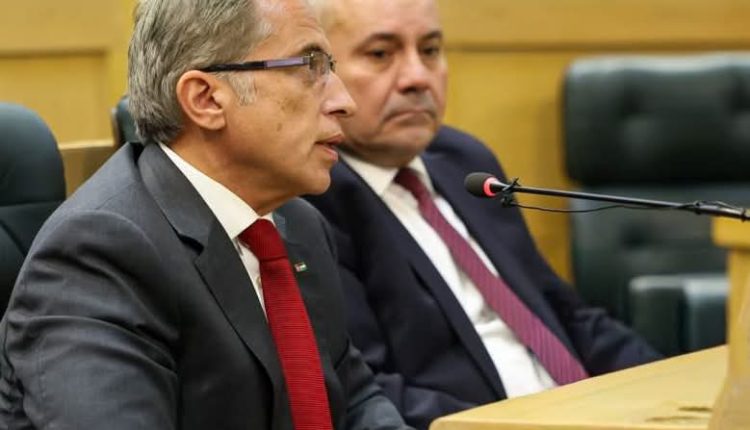 رئيس الوزراء الحكومة ملتزمة بتنفيذ توجيهات جلالة الملك التي تضمنها خطاب_العرش السامي