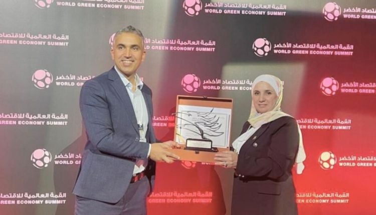الجامعة الألمانية الأردنية تفوز بجائزة التقدير الخاص من جائزة الإمارات للطاقة عن مشروع “منصة ابتكار الطاقة”