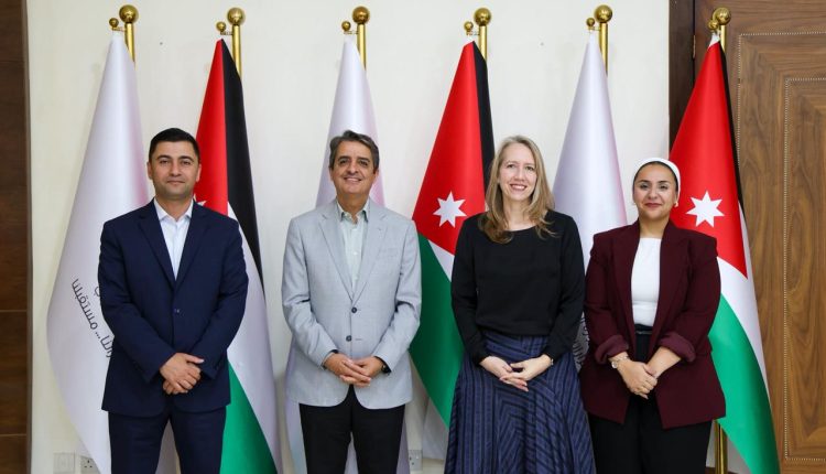 وزير الشباب يلتقي المنسقة المقيمة للأمم المتحدة في الأردن، ويبحثان سبل تعزيز التعاون المشترك