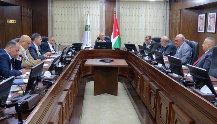 الخلايلة يبحث سُبل تعزيز التعاون المشترك مع الجمعية الأردنية لمتقاعدي الضمان الاجتماعي
