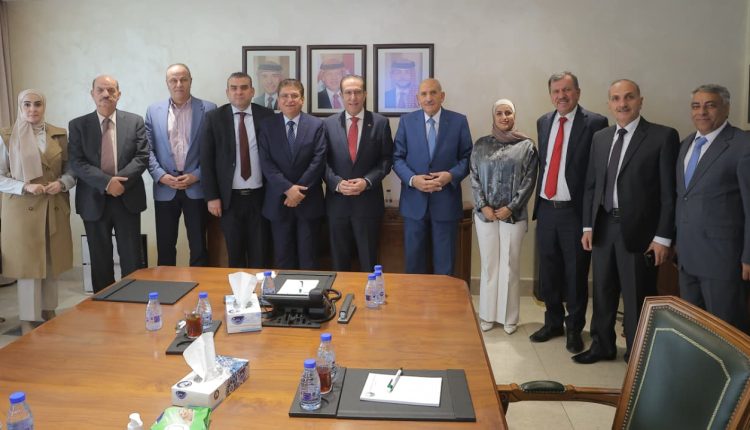 “الميثاق النيابية ” تطلع على واقع الأداء في شركة مناجم الفوسفات