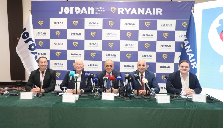 شركة “رايان إير” تطلق جدول رحلات شتوي موسّع إلى عمّان
