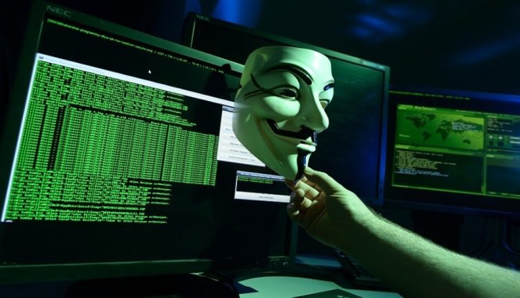 قراصنة روس اخترقوا شبكة بيانات ثماني قواعد عسكرية بريطانية