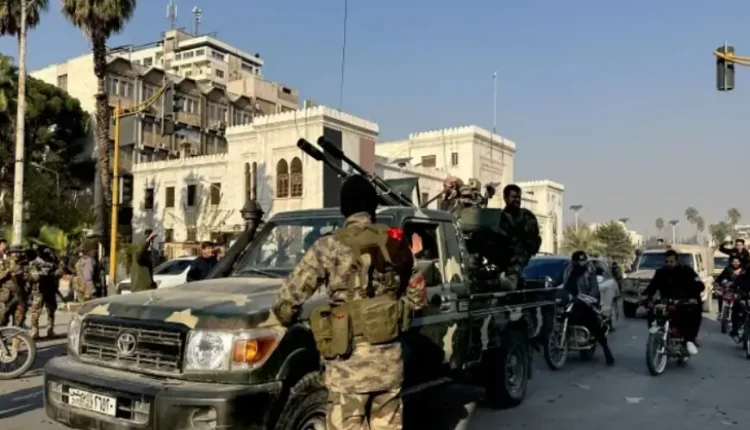 الدفاع السورية: إعادة انتشار قواتنا بحلب رداً على “اعتداءات قسد” ولا نية لعملية عسكرية