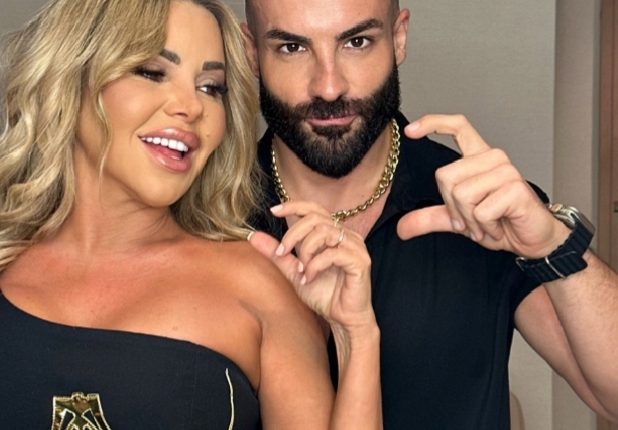 رزان المغربي الوجه الإعلامي لمجموعة “رازمانيا” من توقيع المصمم الأردني كيش جين