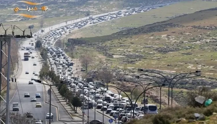 أزمة سير على شارع الأردن بسبب حادث تتابع بين ثلاث مركبات