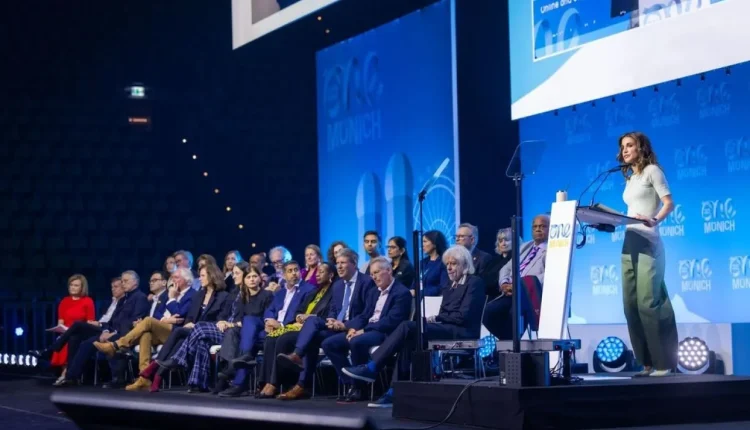 الملكة رانيا تدعو شباب العالم لمواجهة الكراهية بالأمل