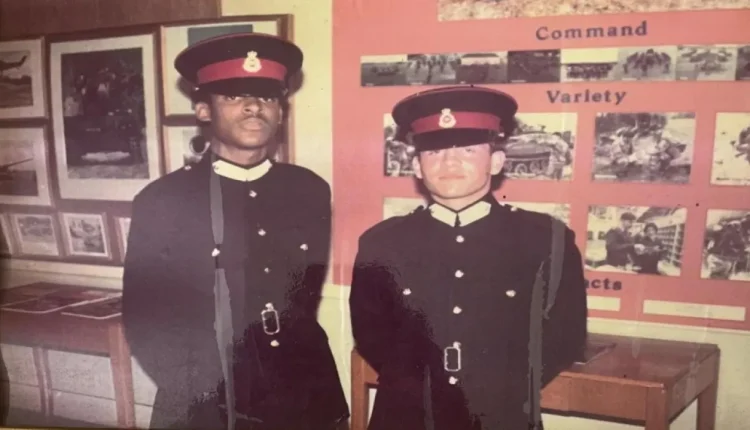 الملك والرئيس المنتخب لباربادوس.. صداقة تعود إلى مقاعد ساندهيرست العسكرية