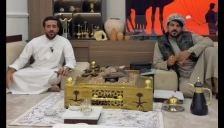 رحلة تراثية على ظهور الإبل من معان إلى مكة لأداء العمرة عن روح الملك الحسين بمبادرة شبابية