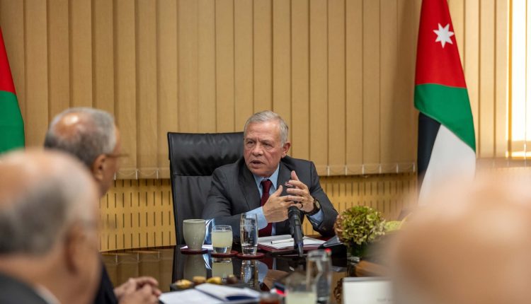 الملك يزور المجلس القضائي الأردني ويوعز بتشكيل لجنة لتطوير القضاء