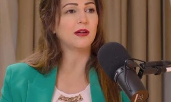 فوز الكاتبة الأردنية نور الدويري بجائزة تميز الإعلام العربي عن تقرير لخطاب الكراهية