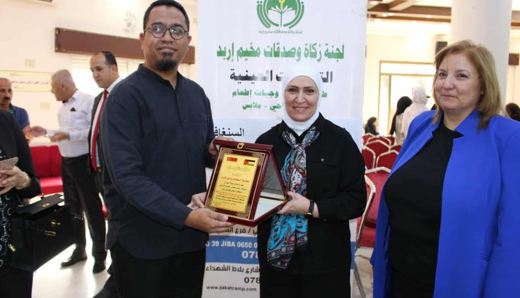 مساعد رئيس مجلس النواب الجراح ترعى اليوم الخيري في مخيم اربد