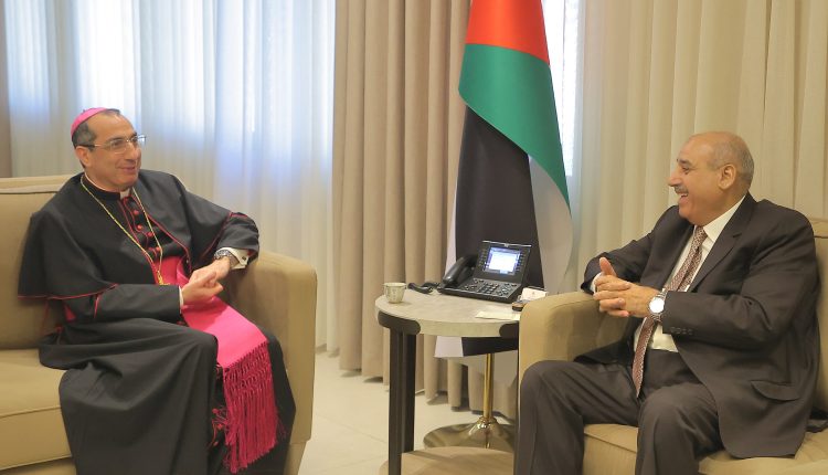 القاضي والمطران الطوال: الوصاية الهاشمية حافظت على هوية القدس