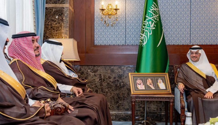 سمو محافظ الأحساء يستقبل رئيس اللجنة الوطنية للإبل باتحاد الغرف السعودية