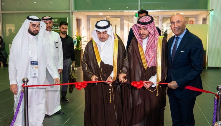 افتتاح المعرض السعودي الدولي لمستلزمات الإعاقة والتأهيل بالرياض