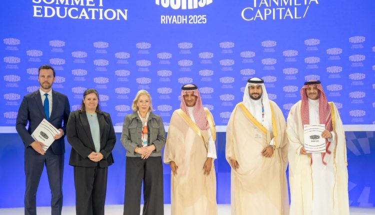 برعاية معالي وزير السياحة في قمة “TOURISE 2025” .. إطلاق شراكة سعودية – سويسرية لتأهيل الكفاءات الوطنية وإنشاء منظومة تعليمية وتدريبية في مجالات السياحة والضيافة وفنون الطهي