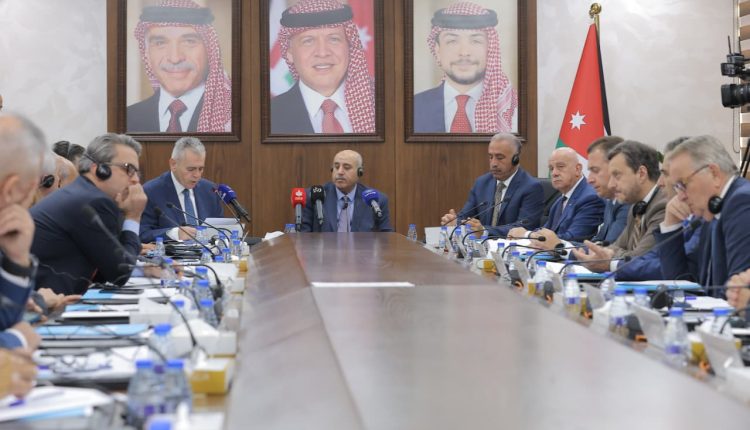 القاضي يفتتح أعمال المؤتمر العام للجمعية البرلمانية الدولية للأرثوذكسية