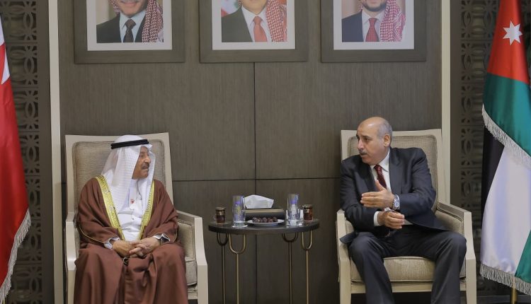 القاضي يلتقي رئيس مجلس الشورى البحريني