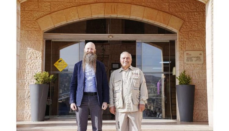 السفير الأمريكي في الاردن يزور مدينة البترا