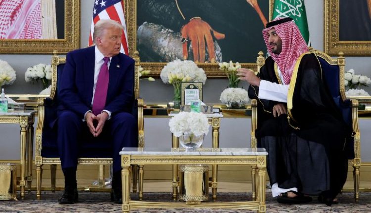 ترامب: سنبيع السعودية مقاتلات إف 35 مماثلة لما تملكه إسرائيل