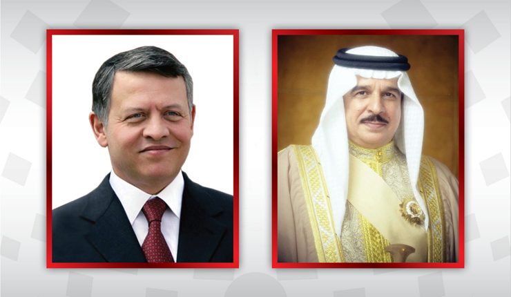 الملك والعاهل البحريني يبحثان هاتفيا العلاقات الأخوية والتطورات الإقليمية