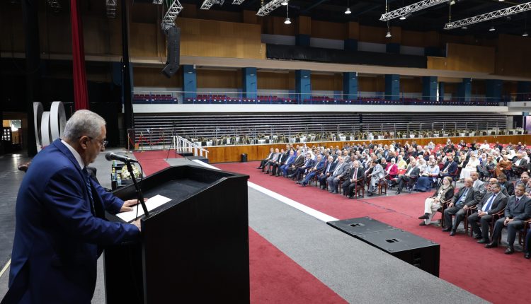 أ.د. حمدان بمؤتمر الجمعية الأردنية للبحث العلمي يستعرض الإنجازات البحثية لجامعة عمان الاهلية