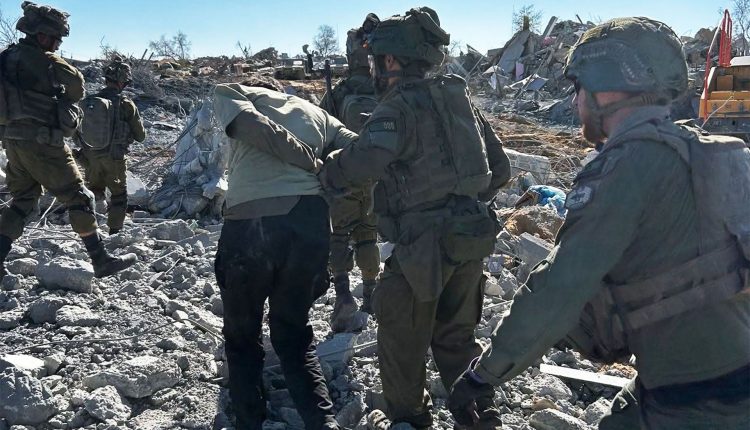 جيش الاحتلال يزعم اغتيال 40 مقاتلاً شرق رفح