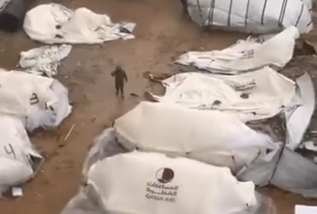 غزة الرياح والأمطار تقتلع وتغرق خيام النازحين