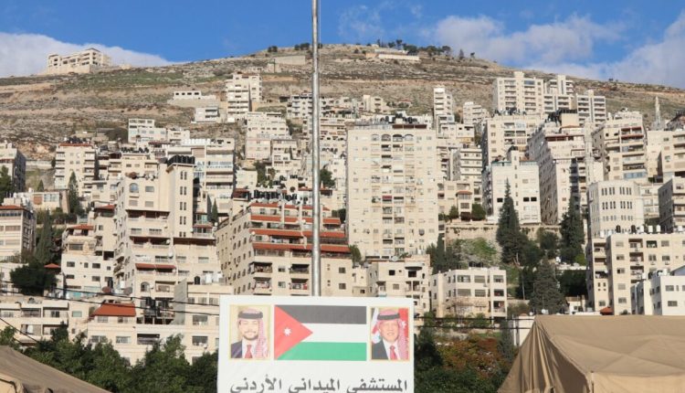 المستشفى الميداني الأردني نابلس/9 يباشر تقديم خدماته الطبية والعلاجية