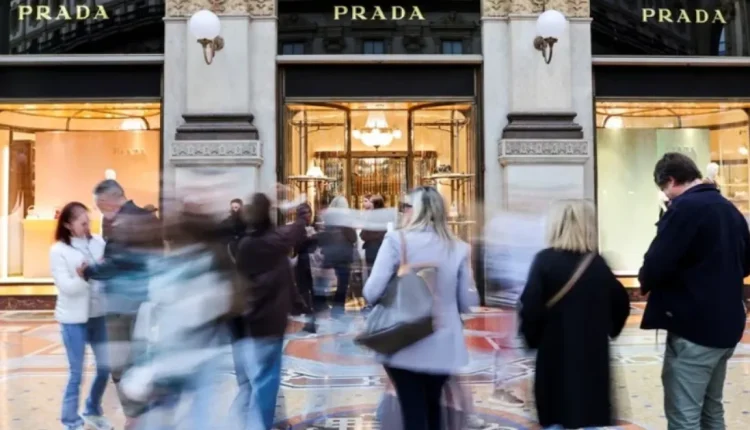 صفقة القرن.. برادا تستحوذ على فيرزاتشي مقابل 1.4 مليار دولار