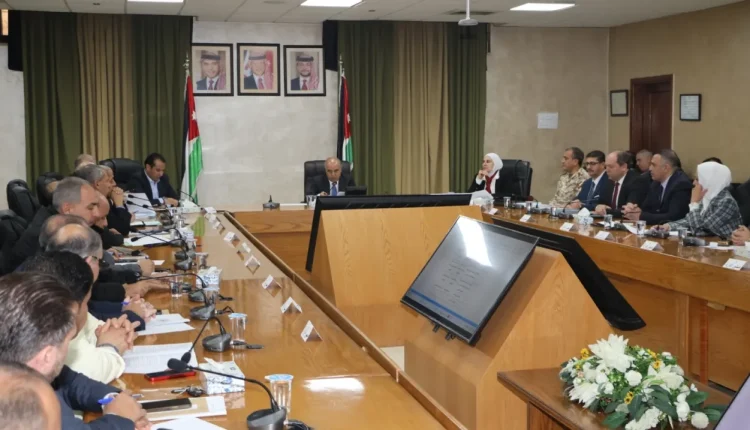 الاستعداد لعقد امتحان التوجيهي التكميلي بمشاركة 131 ألف مشترك