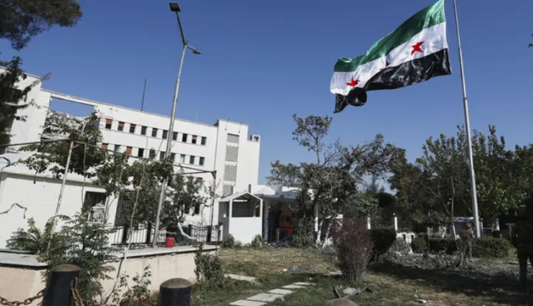 الرئاسة السورية تنفي وقوع إطلاق نار كثيف قرب قصر الشعب في دمشق وحدوث عملية اغتيال