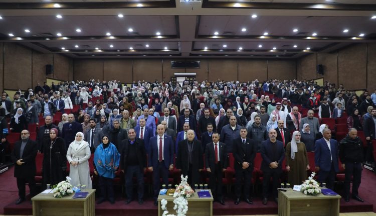 جامعة الزرقاء تحتفي بيوم اللغة العربية بأنشطة ثقافية وفنية متنوعة