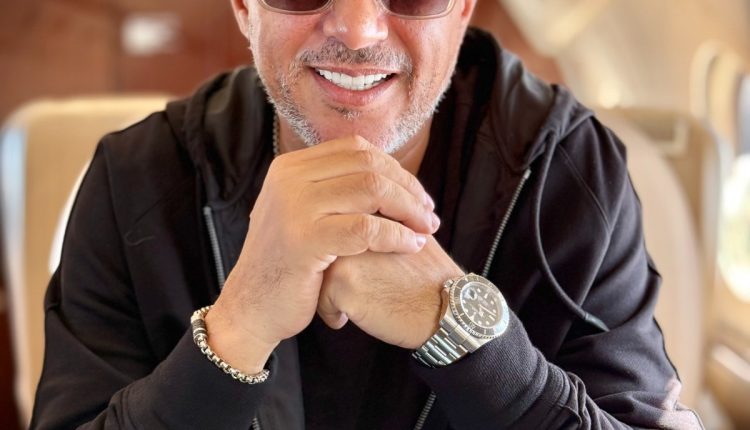 صوت الأردن عمر العبداللات يمثل الأردن في ختام بطولة كأس العرب 2025