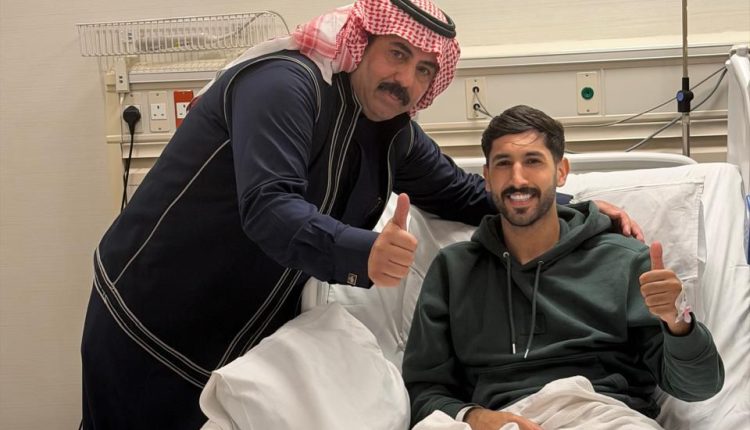 النائب البدادوة يطمئن على نجم المنتخب يزن النعيمات