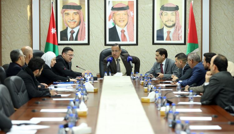 “الإدارية النيابية” تنهي تداعيات نقل موظفين من “الاقتصاد الرقمي” وتناقش نظام الموارد البشرية 2024