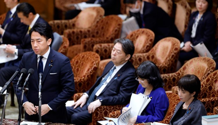 الحكومة اليابانية تقر أكبر ميزانية دفاع وسط تصاعد التوترات الإقليمية تتجاوز قيمتها  (نحو 784.6 مليار دولار)