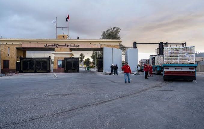 تفاهمات بين أميركا والوسطاء لفتح معبر رفح..تديره السلطة