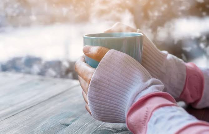 الأحد يكون الطقس  باردا نسبيًا  واستمرار الأجواء الباردة حتى الأربعاء في أغلب المناطق