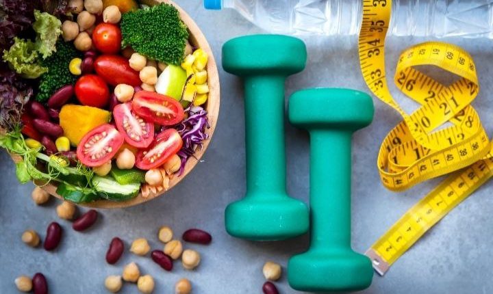 الرياضة والتغذية سر الجمال والشباب الدائم”