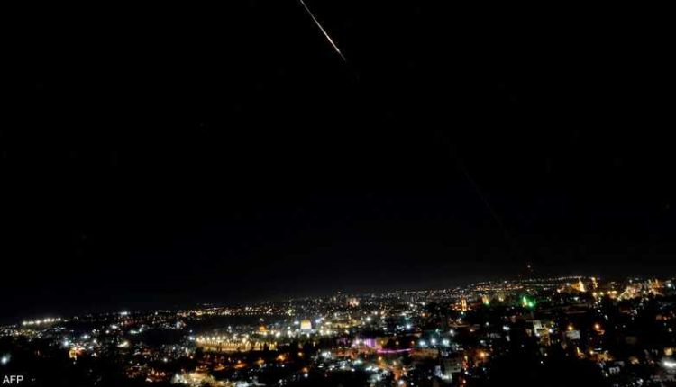 نحن قادمون.. رسالة مجهولة تصل آلاف الإسرائيليين وتدعوهم للنظر إلى السماء عند منتصف الليل