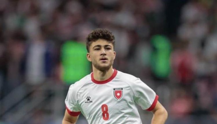 بعد تألقه مع النشامى.. الأهلي يقترب من ضم عودة الفاخوري