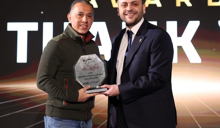 بصفته الشريك الاستراتيجي والداعم الرئيسي لاتحاد الرياضات الإلكترونية.. الأمير عمر بن فيصل يكرّم مركز زين للرياضات الإلكترونية