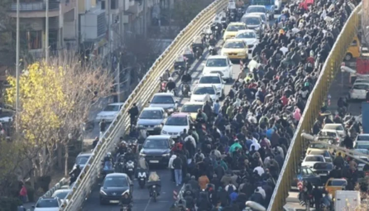 الرئيس الامريكي يحذر إيران: سنتدخل!