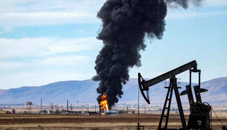 سوريا تبدأ باستخراج النفط من حقول سيطرت عليها الحكومة مؤخرا