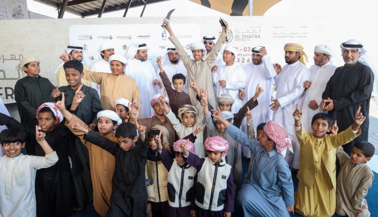 منافسات قوية في أشوط الإيذاع بالمحطة الختامية لمهرجان الظفرة الـ 19