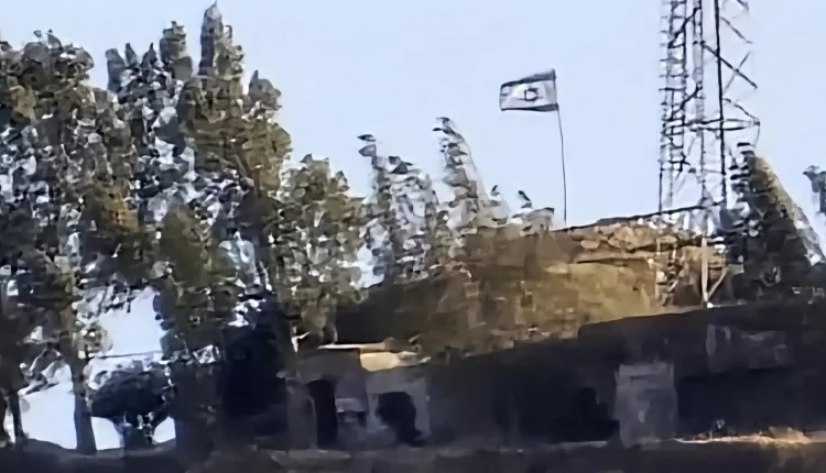 اسرائيل” ترفع علمها فوق تل الأحمر الشرقي في سوريا