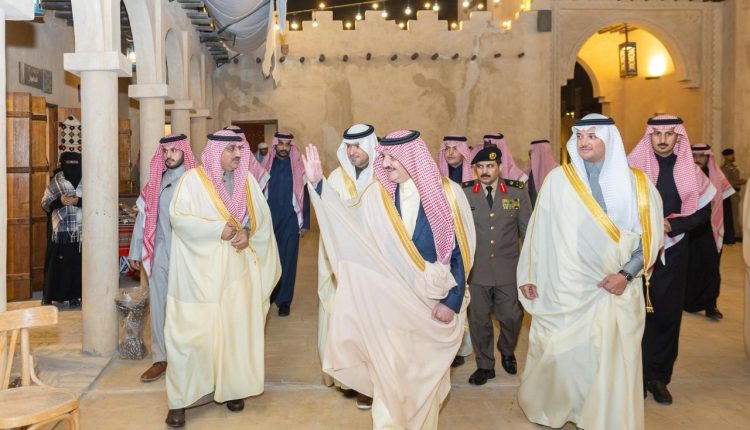 أمير المنطقة الشرقية يدشّن مهرجان تمور الأحساء المصنّعة مؤكدًا دوره في تعظيم القيمة المضافة للتمور السعودية