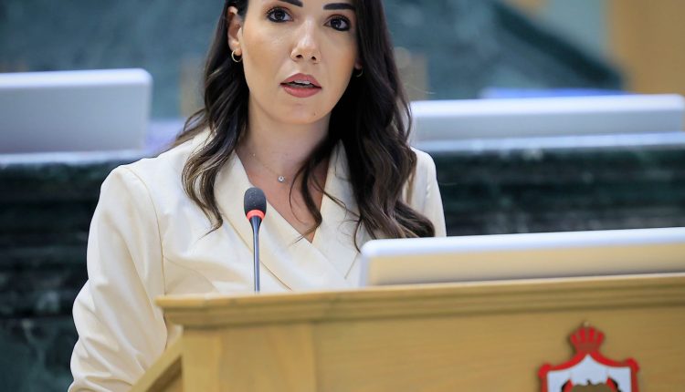 الاقتصاد ينمو… لكن لمن؟  قراءة برلمانية في أداء الاقتصاد الأردني خلال الربع الثالث 2025